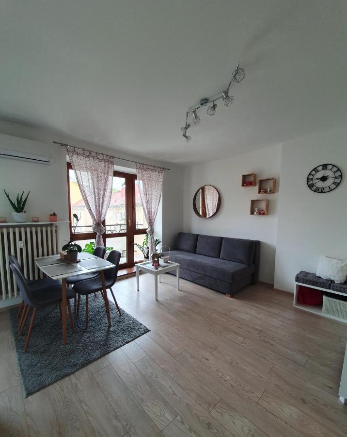 Emily Apartment 科希策 外观 照片